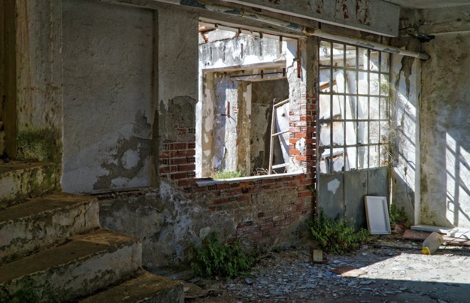 Demolition of Building After Junk Removal in Costa Mesa, CA