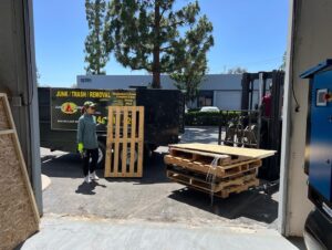 Orange County Junk Removal for Foreclosed Homes