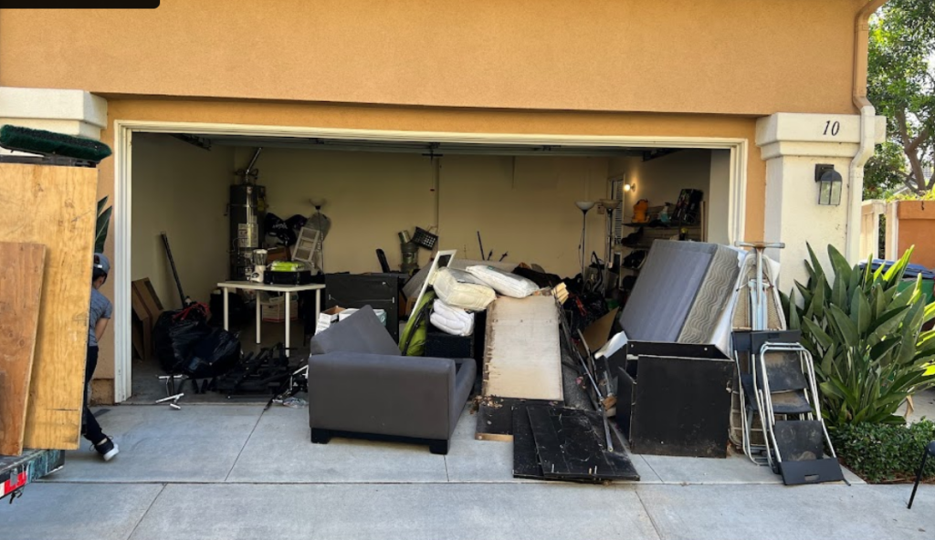 Junk Removal in Santa Ana Ca